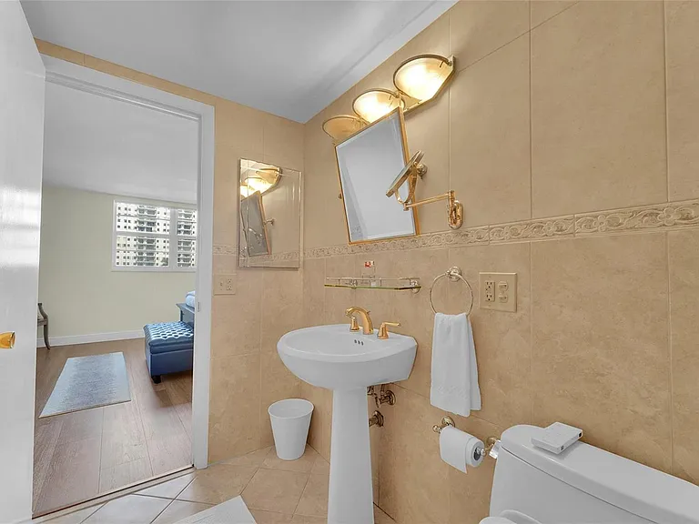 1401 S Ocean Dr #502 — Photo 22