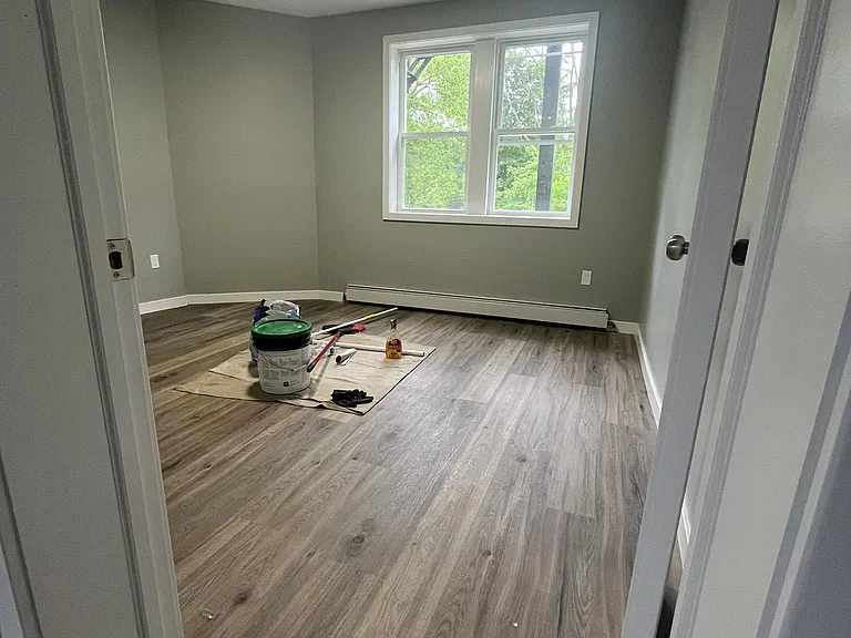 57 Waller St #1R — Photo 9