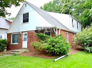 6747 Hillside Ln, Milwaukee, WI 53213