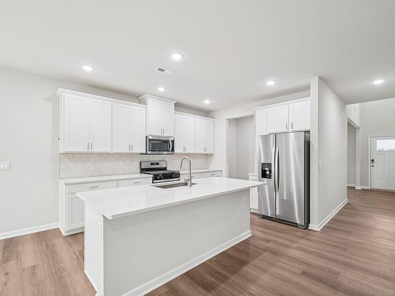 2nd image of 1454 Hatteras Rd