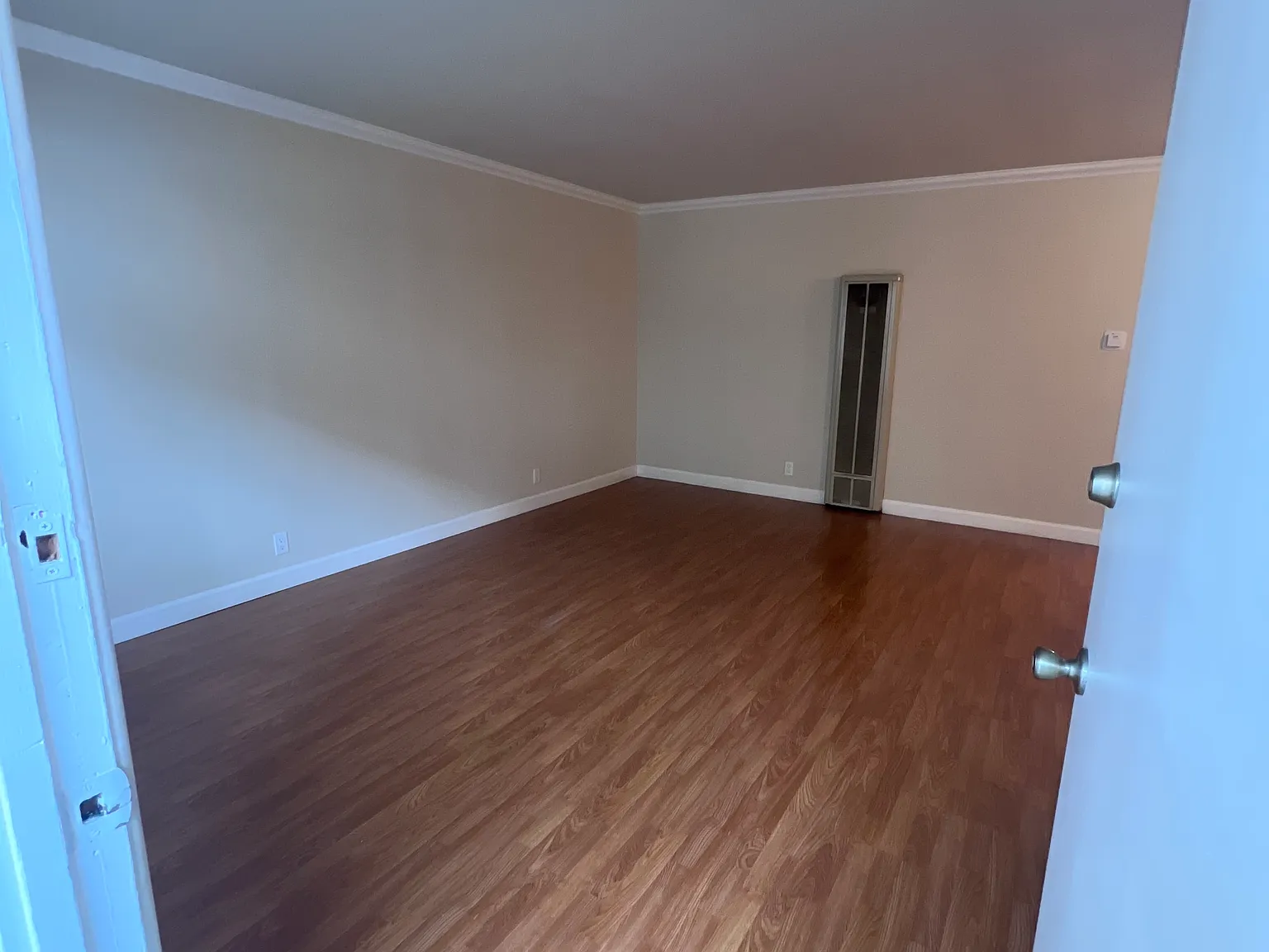 Central Avenue Apartments — Photo 3
