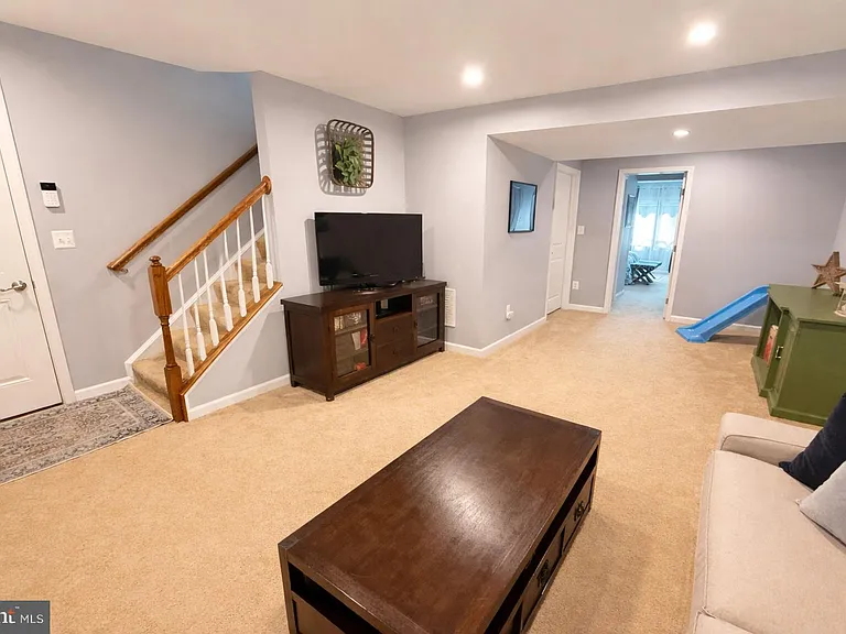 17875 Sugarberry Rd — Photo 20
