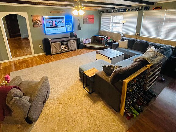 2nd image of 2014 Robert Gray St