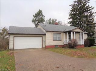 2111 S Ridge Rd W, Ashtabula, OH 44004