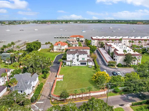1 South St #A, Saint Augustine, FL 32084