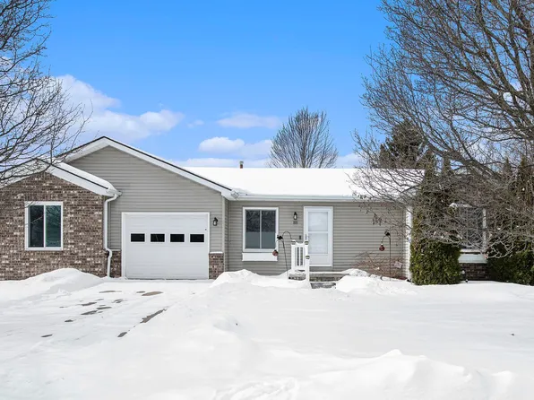 211 Erie St, Marine City, MI 48039