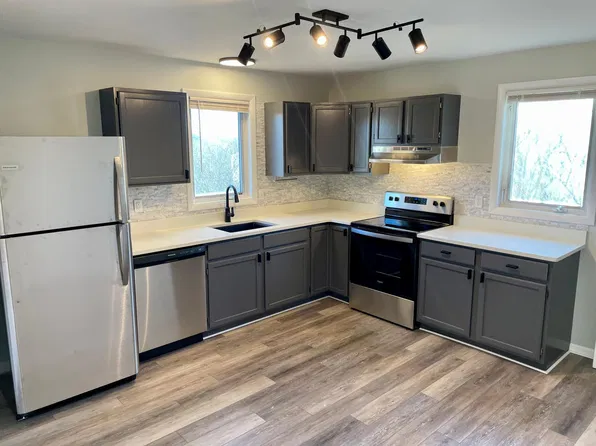 113 N 10th St #113, Perkasie, PA 18944