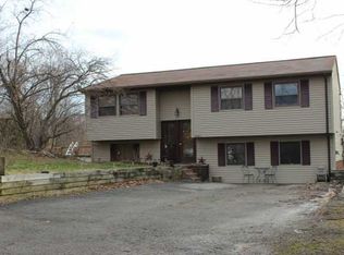 444 Lippencott Run Rd, Waynesburg, PA 15370