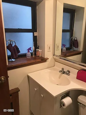 Rented by Citi Habitats | media 18