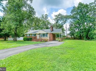 7126 Gormel Dr, Springfield, VA 22150