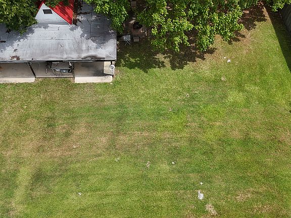 5th image of 431 Fieldstone Rd