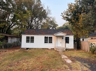 8404 1st St, N Little Rock, AR 72117