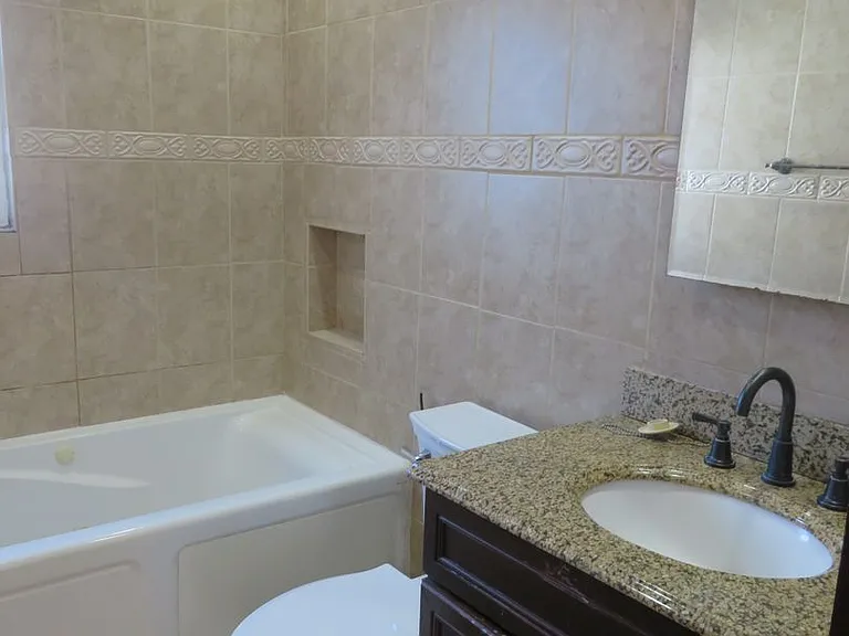 1118 Jett Ave — Photo 11