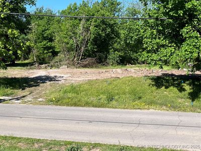 516 S Division St, Coweta, OK, 74429