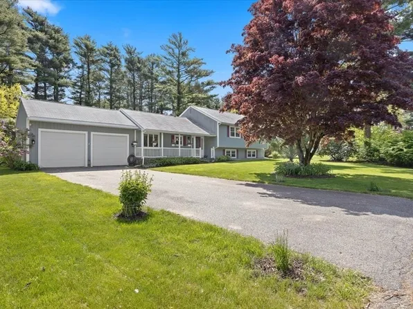 8 Peter Rd, Plymouth, MA 02360