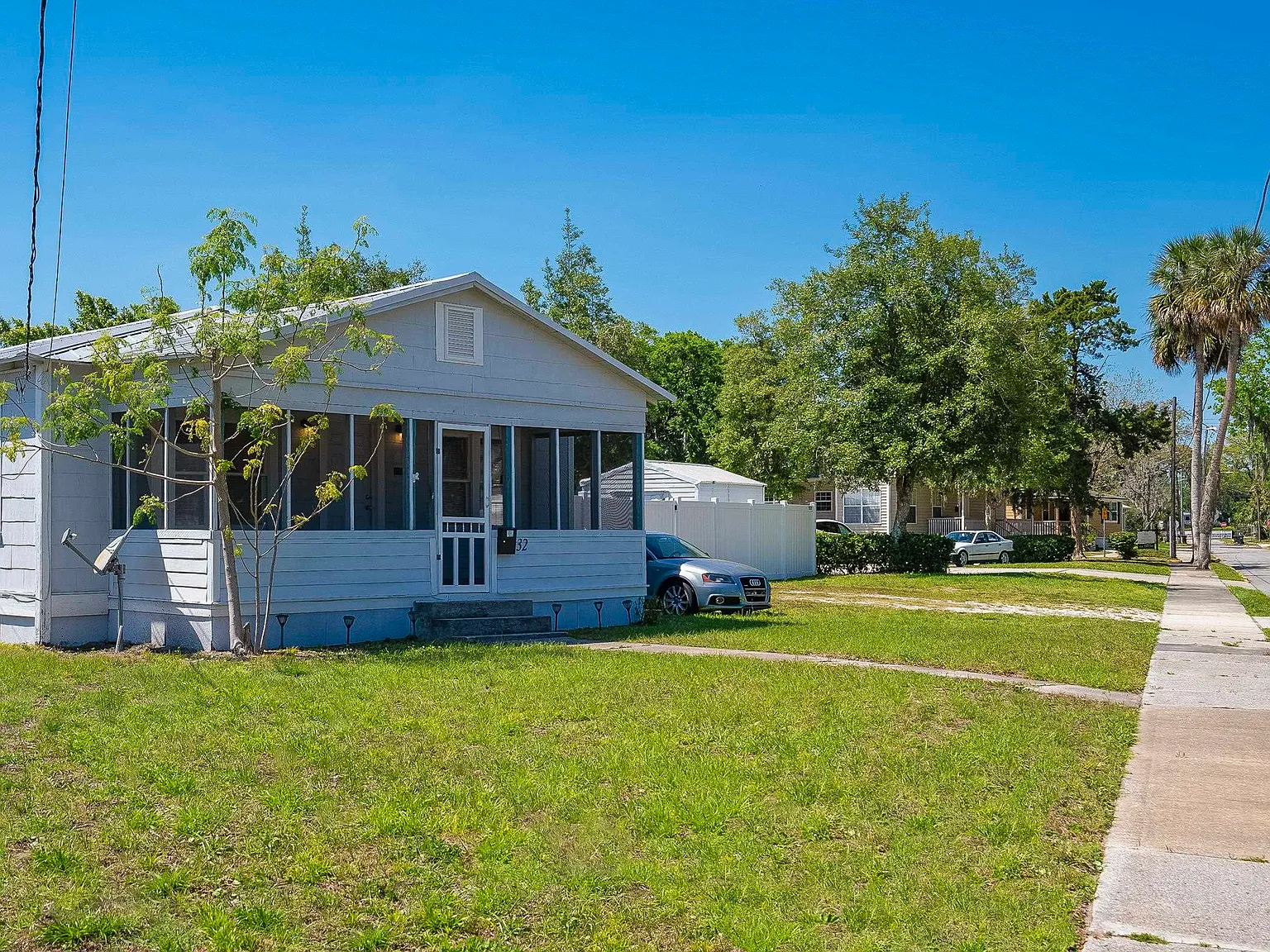 2 bed, 1.0 bath, 1064 sqft, $1,599 — Photo 3