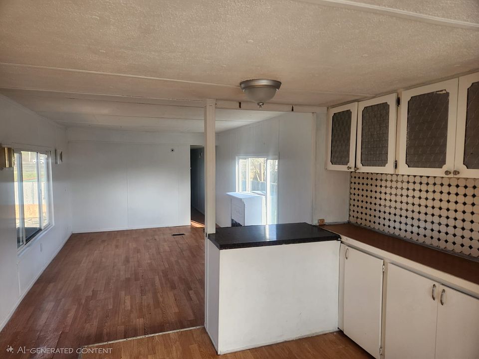 Spacious living room.