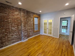 3843 Shenandoah Ave FLOOR 1, Saint Louis, MO 63110