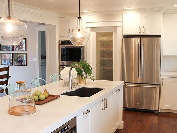 4th image of 8103 S Old Coventry Cir