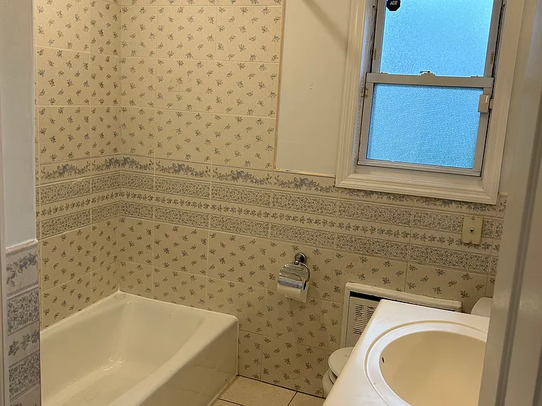 29 Schmidts Ln — Photo 13