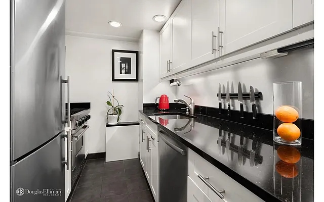 Sold by Douglas Elliman | media 11