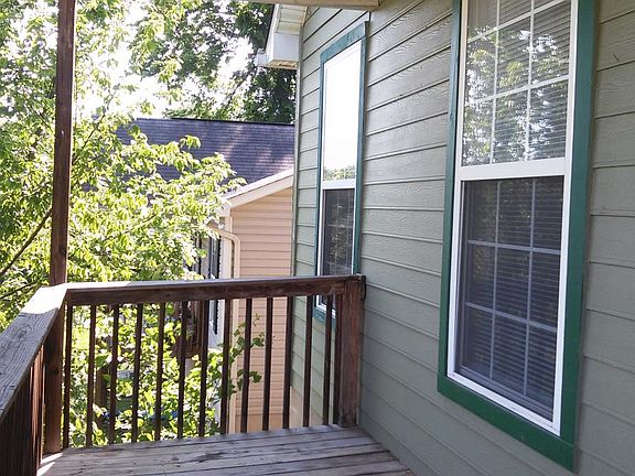 5th image of 2617 Nichols Ave