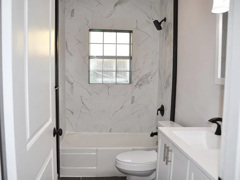 114 Yates St — Photo 15