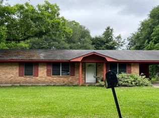 305 Herring St, Oak Grove, LA 71263