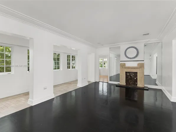 735 14th Pl APT 3, Miami Beach, FL 33139