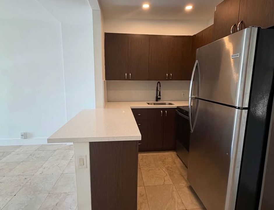 1st image of 541 NE 62nd St APT 10