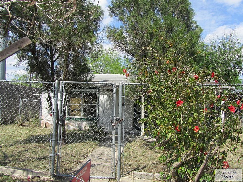 2nd image of 535 Rosita St