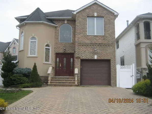 138 Covington Cir, Staten Island, NY 10312