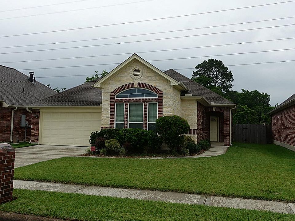 1st image of 3711 Tresa Dr