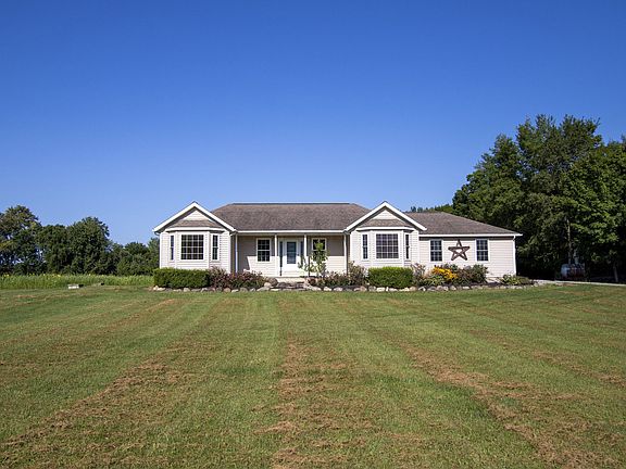 3rd image of 2600 County Road 186