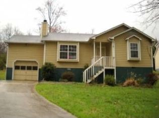 1423 Wilson Rd, Knoxville, TN 37912