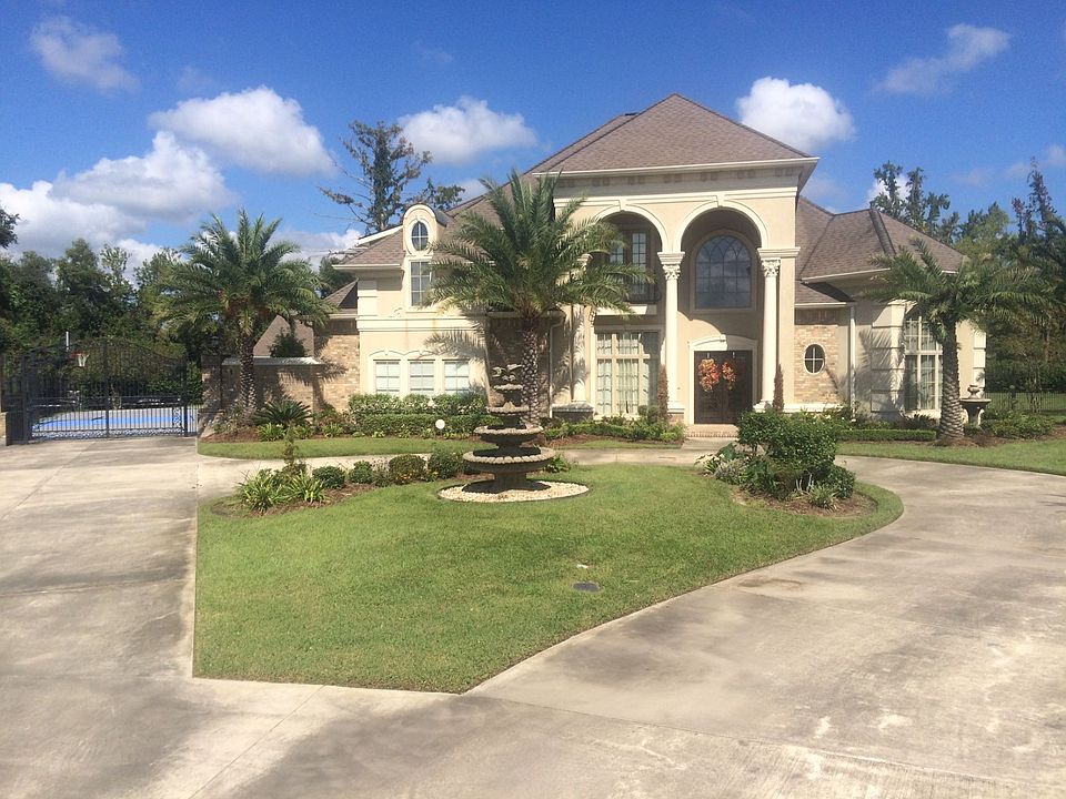 1st image of 67 Muirfield Dr