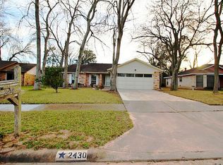 2430 Woven Wood Ln, Richmond, TX 77406