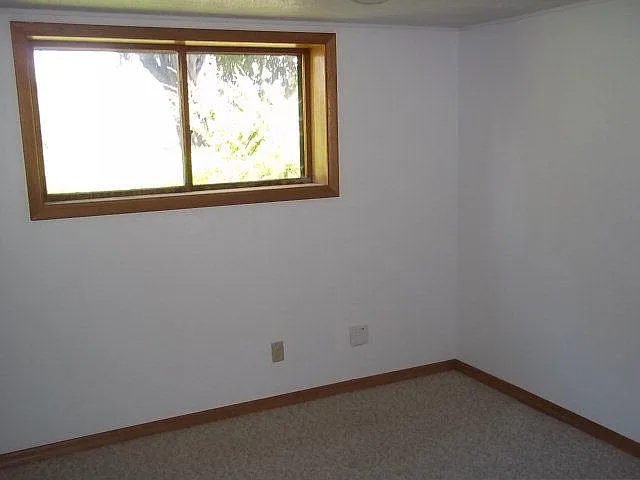 1315 NE Orchard Dr — Photo 11