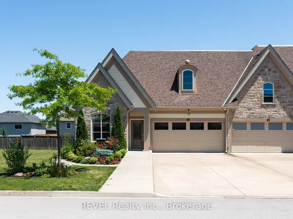 19 Francesco Cres, Saint Catharines, ON L2S 4C7