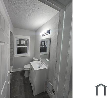 4th image of 14752 Petoskey Ave