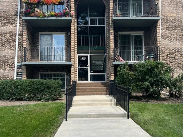 1505 N Windsor Dr APT 206, Arlington Heights, IL 60004