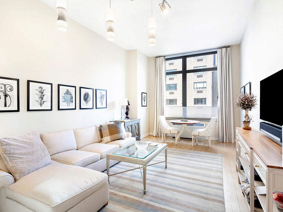 1st image of 450 E 83rd St APT 4A