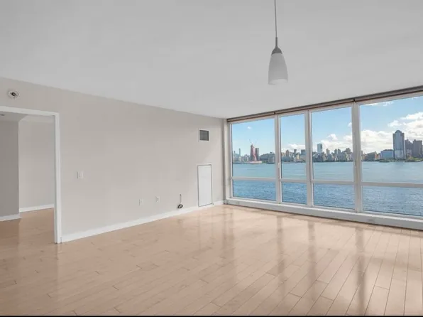 2 2nd Street image 2 of 24