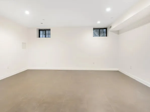 50 Fort Greene Place image 10 of 10