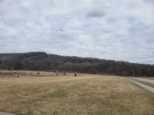 L1 Lessard St, Prairie Du Chien, WI 53821