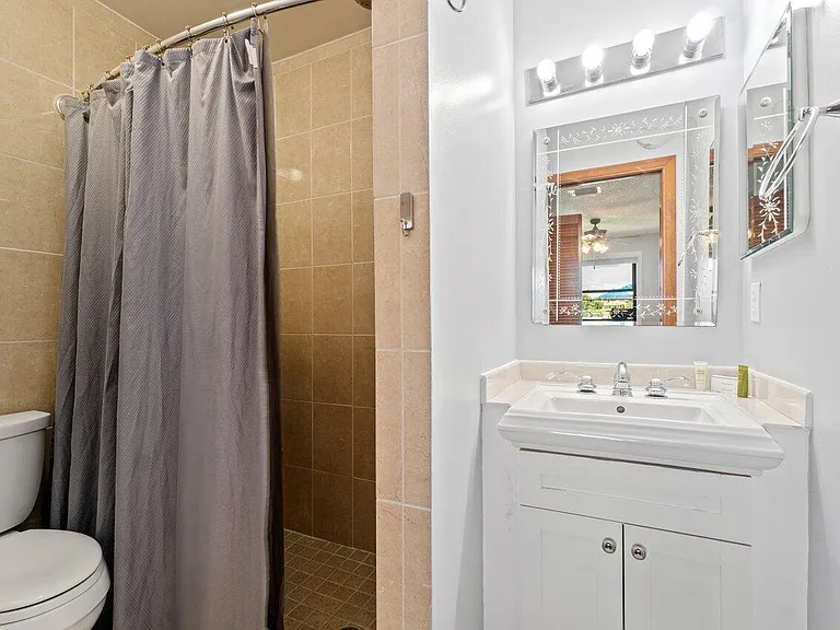 12542 Westhampton Cir — Photo 13
