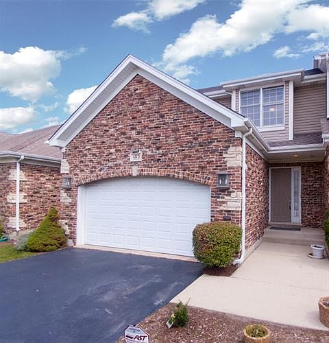 1st image of 1273 S Falcon Dr