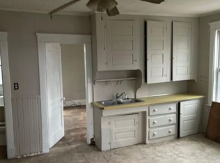 254 Burnside Ave #3R, Woonsocket, RI 02895