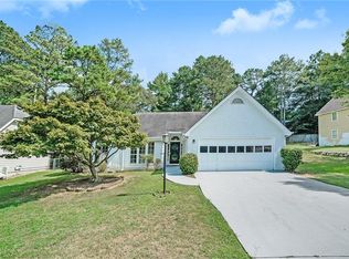2180 Hollywood Dr, Lawrenceville, GA 30044