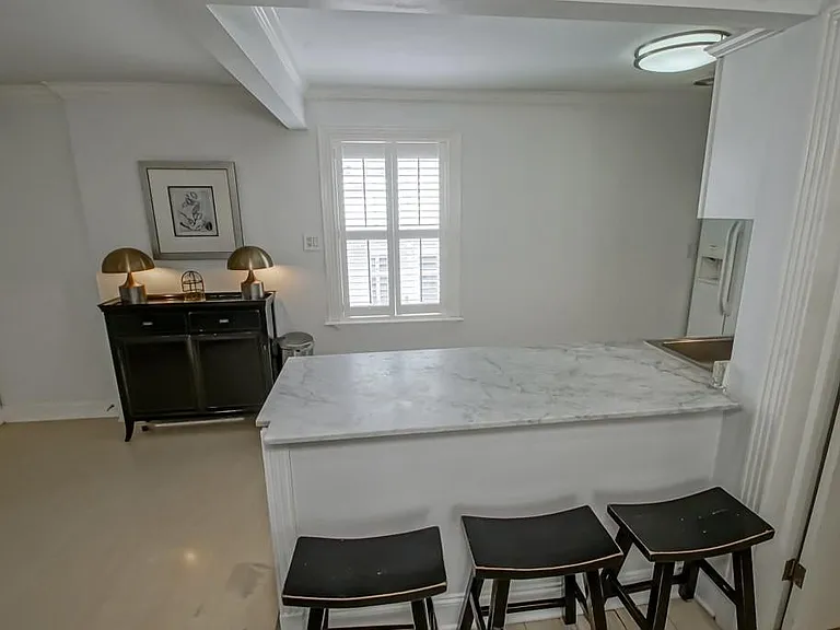 1323 Dauphine St #3 — Photo 8